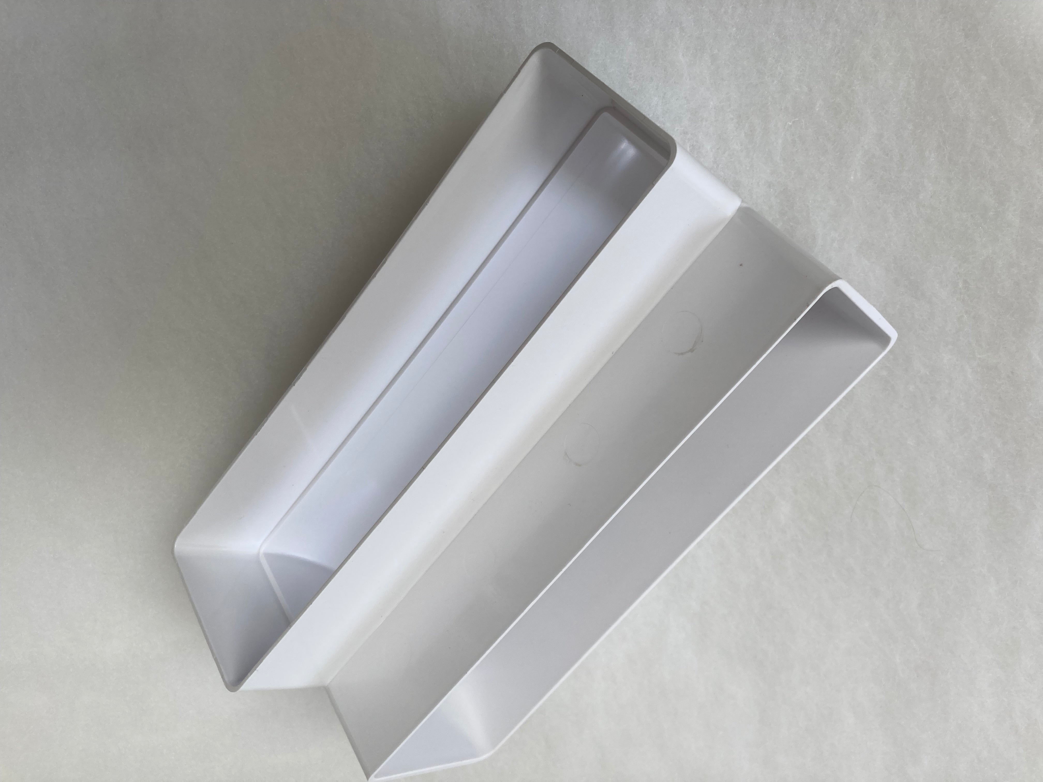 60*204 plastic duct Ver elbow