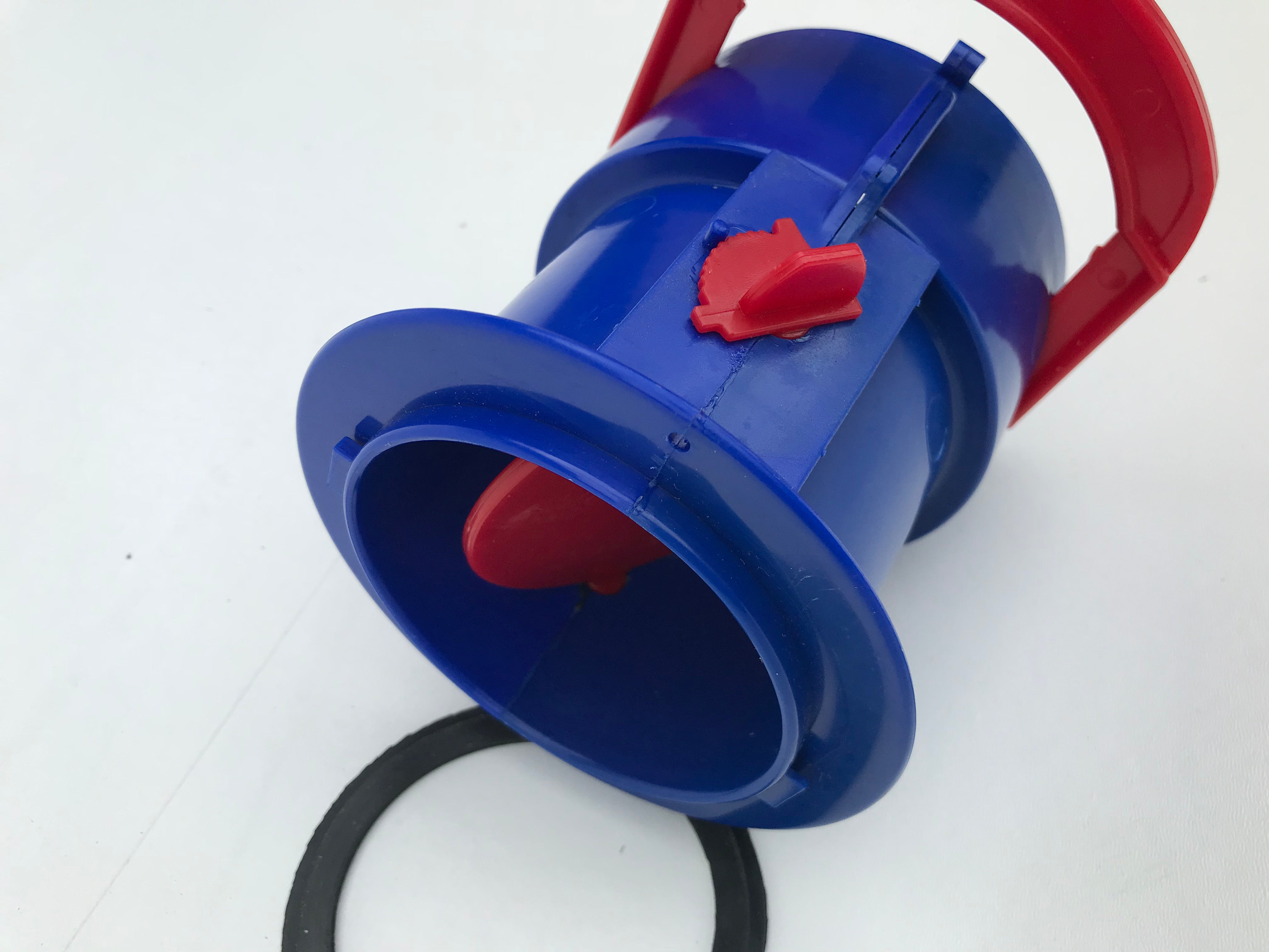 Plumbavent S90 manifold connector for 90mm semi-rigid ducting Simple insert into manifold and rotate by 90º Insert the S90 duct with seal and push in the retaining clip When all connected adjust the airflow while with machine operating