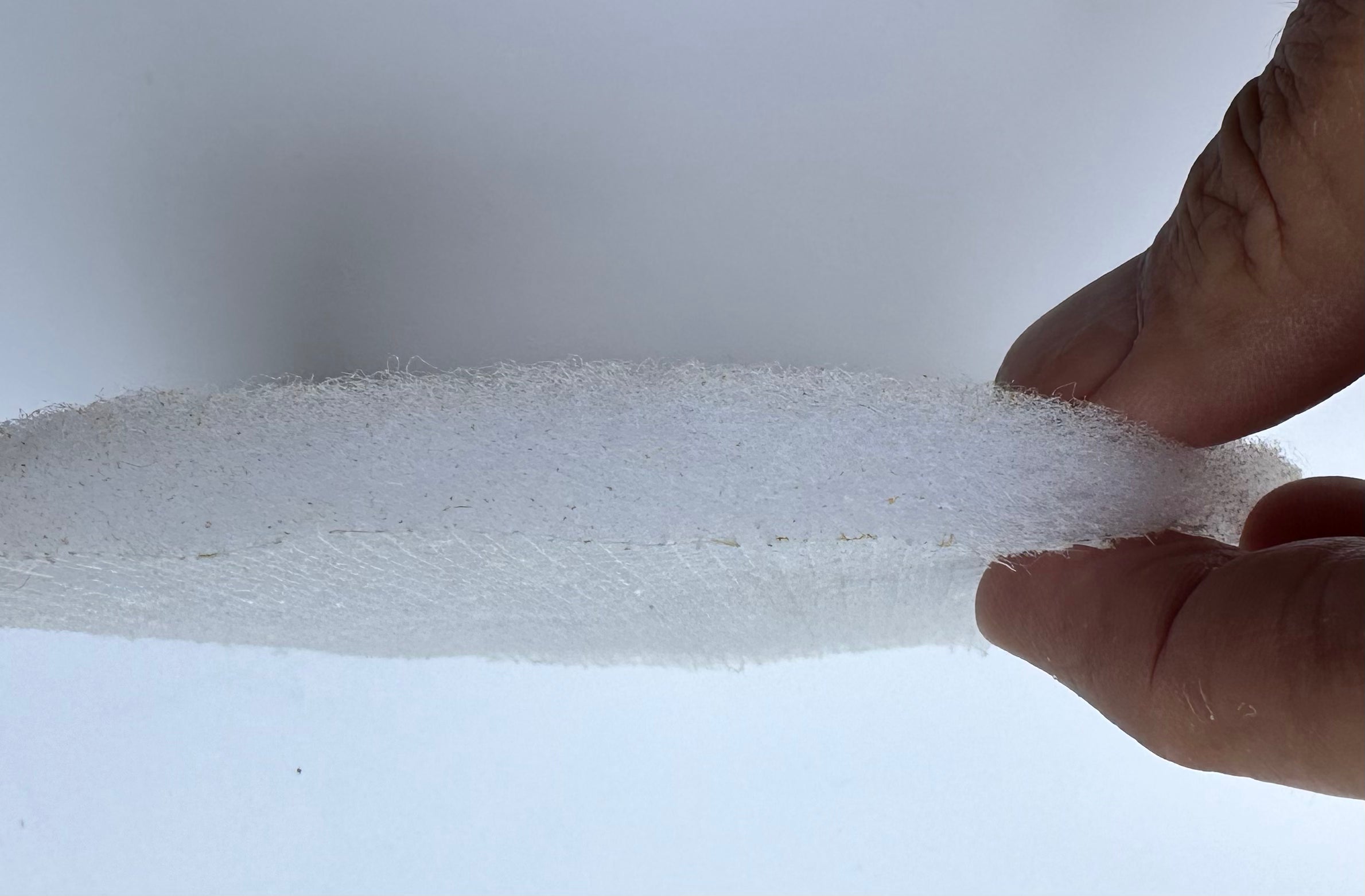 F5 filter captures 98% of all coarse dust particles and 50% of fine dust particles larger than 1μm. This includes dust particles loaded with bacteria and germs, allergy-forming pollen, metallurgical dust, dye and dust mites. This makes the F5 filter very suitable for use during the pollen season.