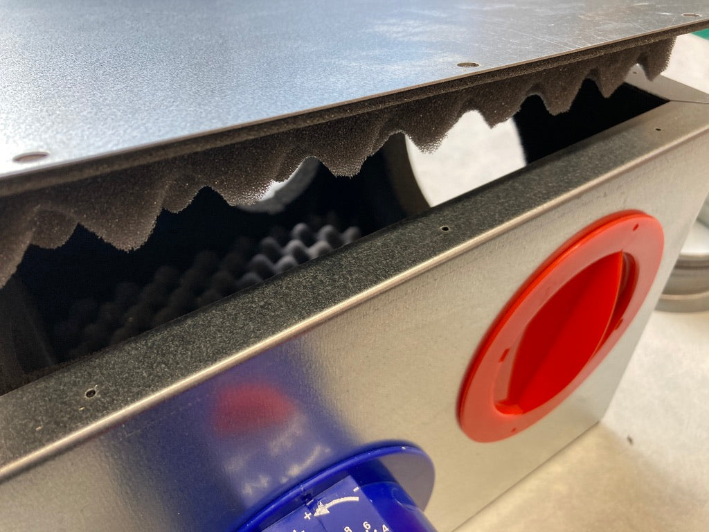 showing acoustic layer inside manifold S90 plumbavent